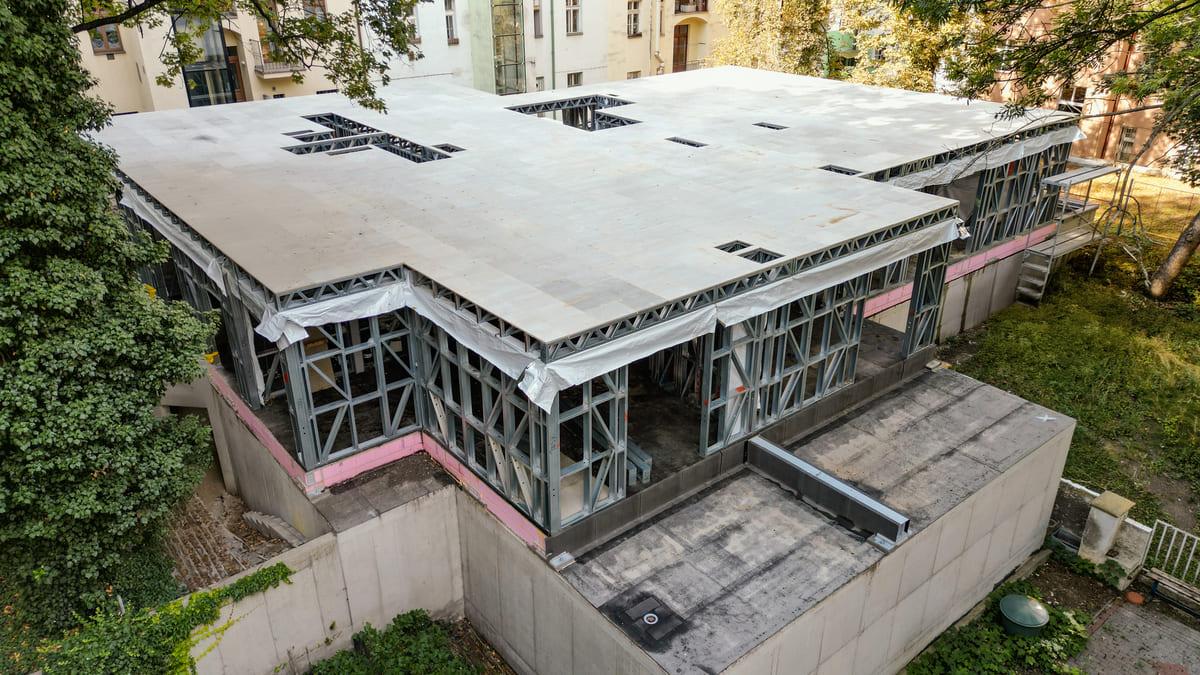 Nadstavba Praha Korunní – foto 7